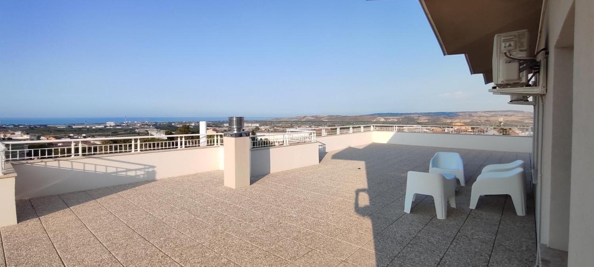 Attico Le Rose Apartment San Salvo Exterior photo